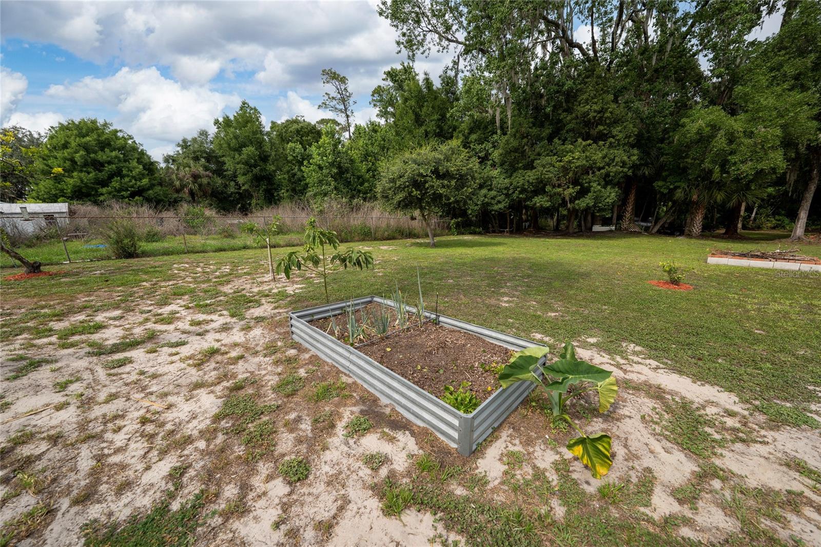 KNOLLWOOD PARK - Residential