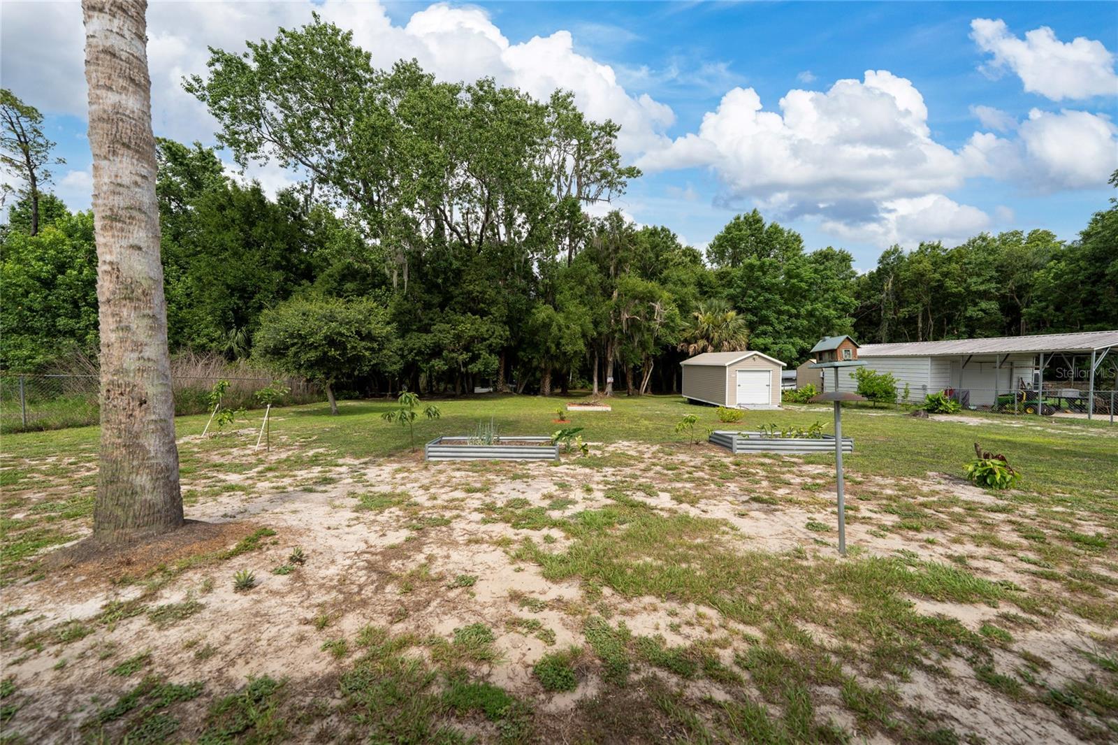KNOLLWOOD PARK - Residential