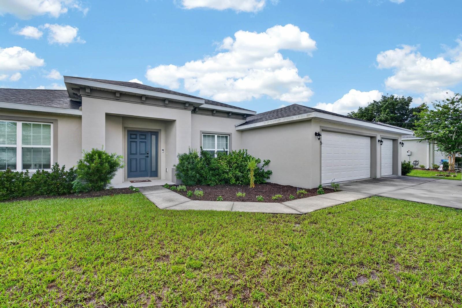 04 FAIRWAYS - Residential