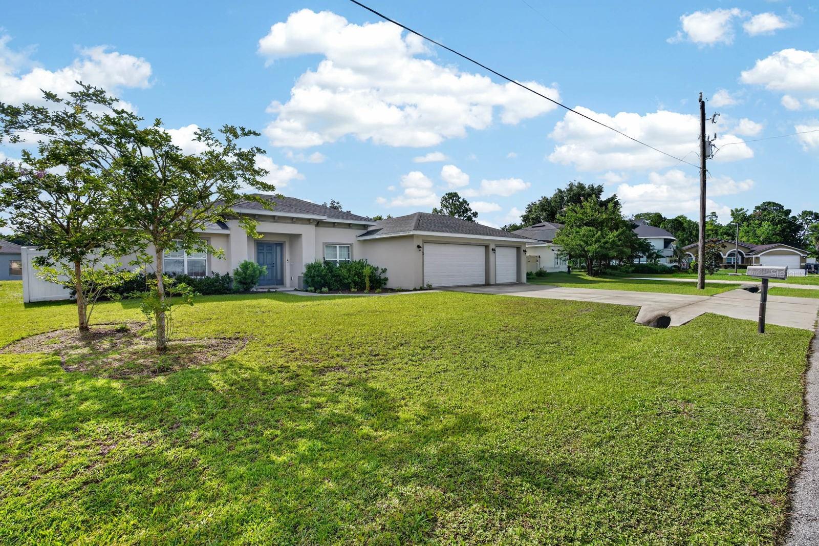 04 FAIRWAYS - Residential