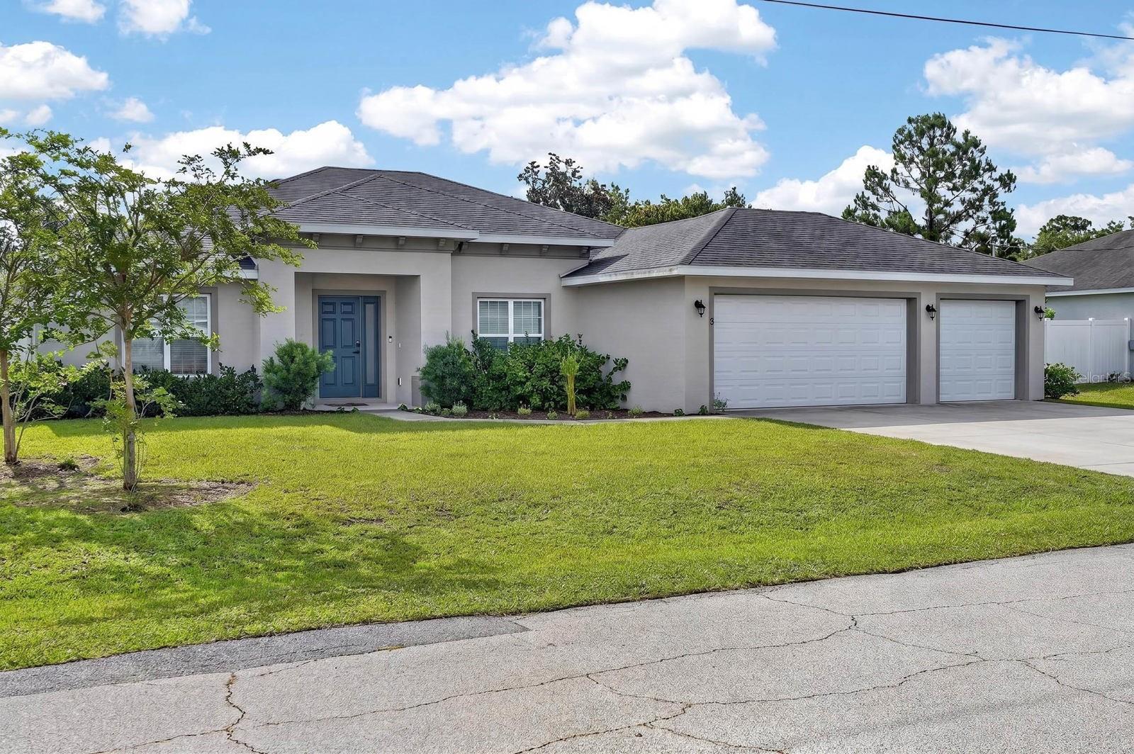 04 FAIRWAYS - Residential