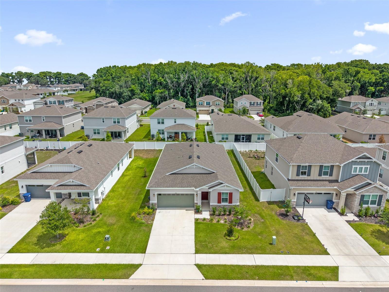 SEASONS/LAKESIDE FOREST - Residential