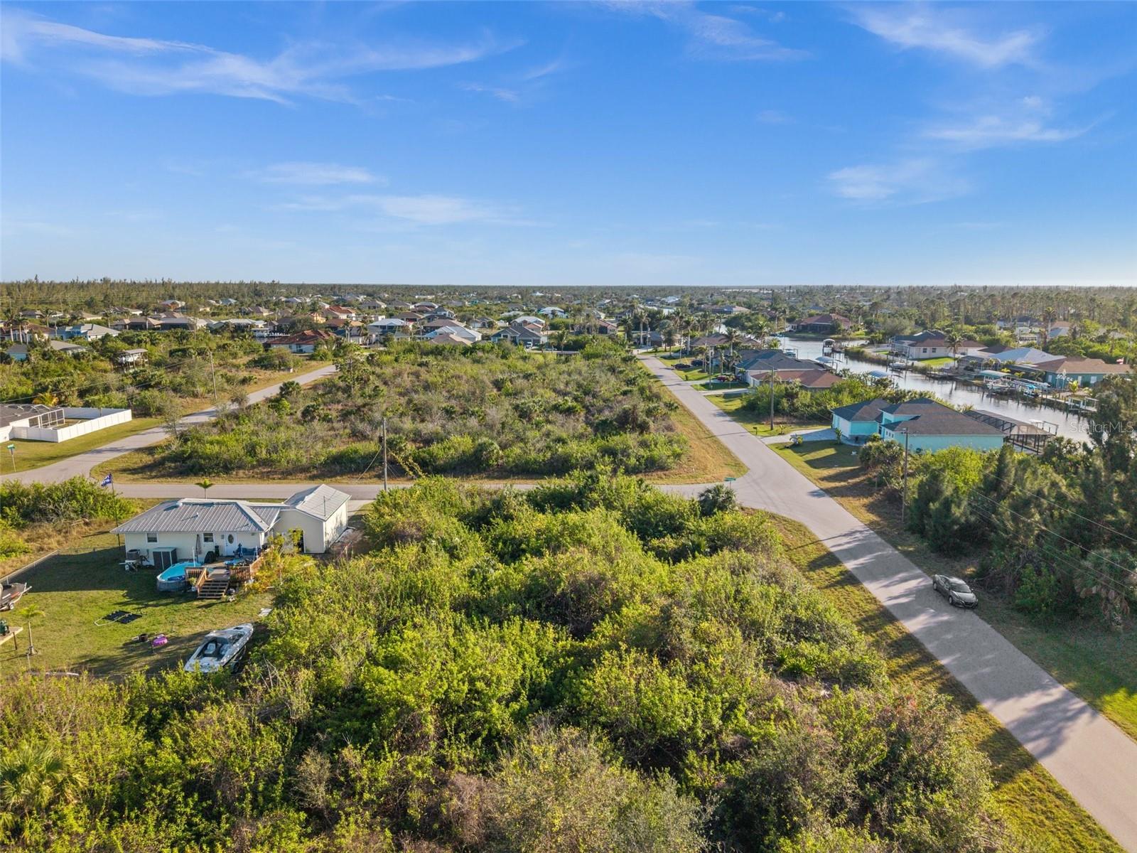 PORT CHARLOTTE SEC 081 - Land