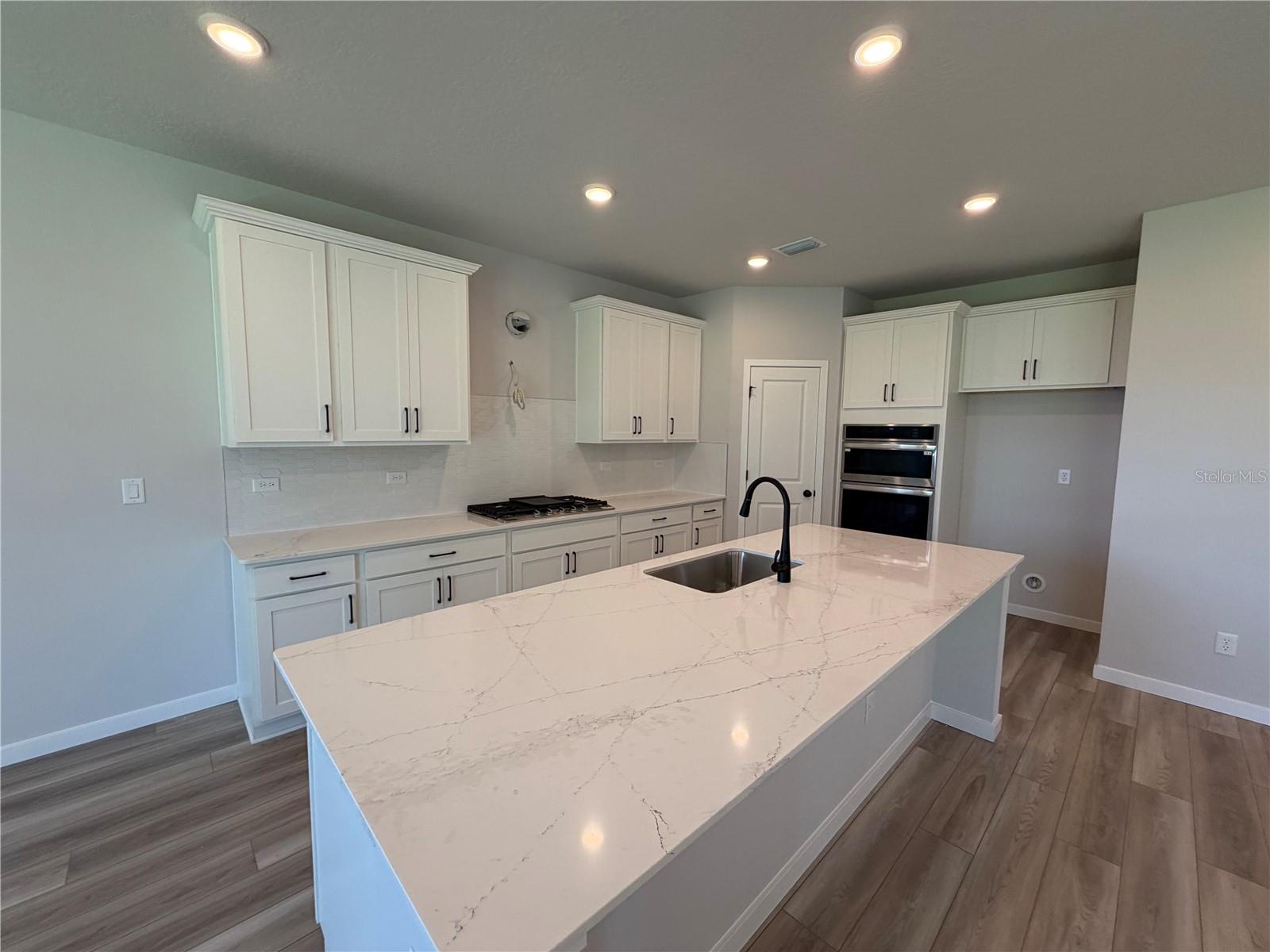 RESERVE EAST - Residential