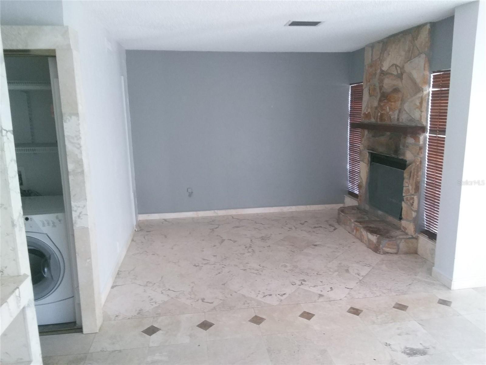 SPINNAKER COVE CONDO PHA - Residential