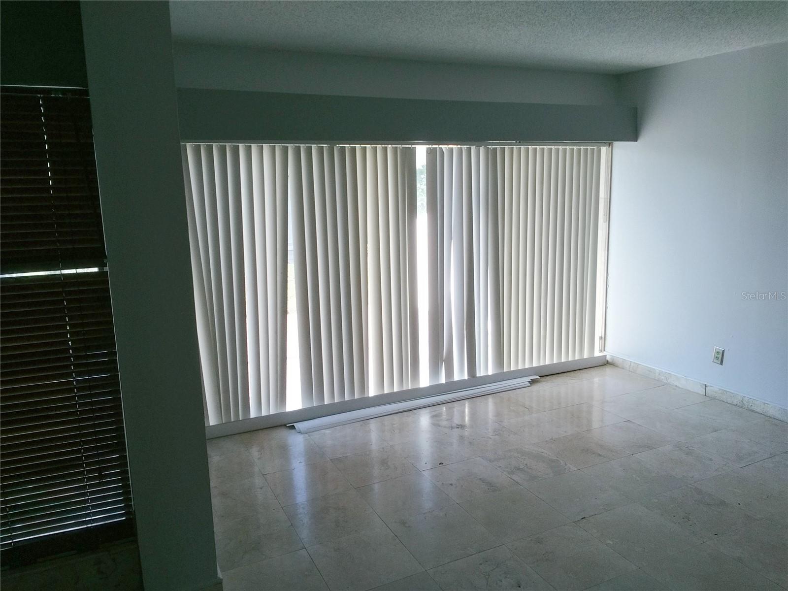 SPINNAKER COVE CONDO PHA - Residential
