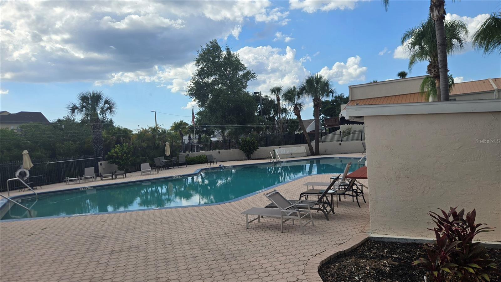 SPINNAKER COVE CONDO PHA - Residential