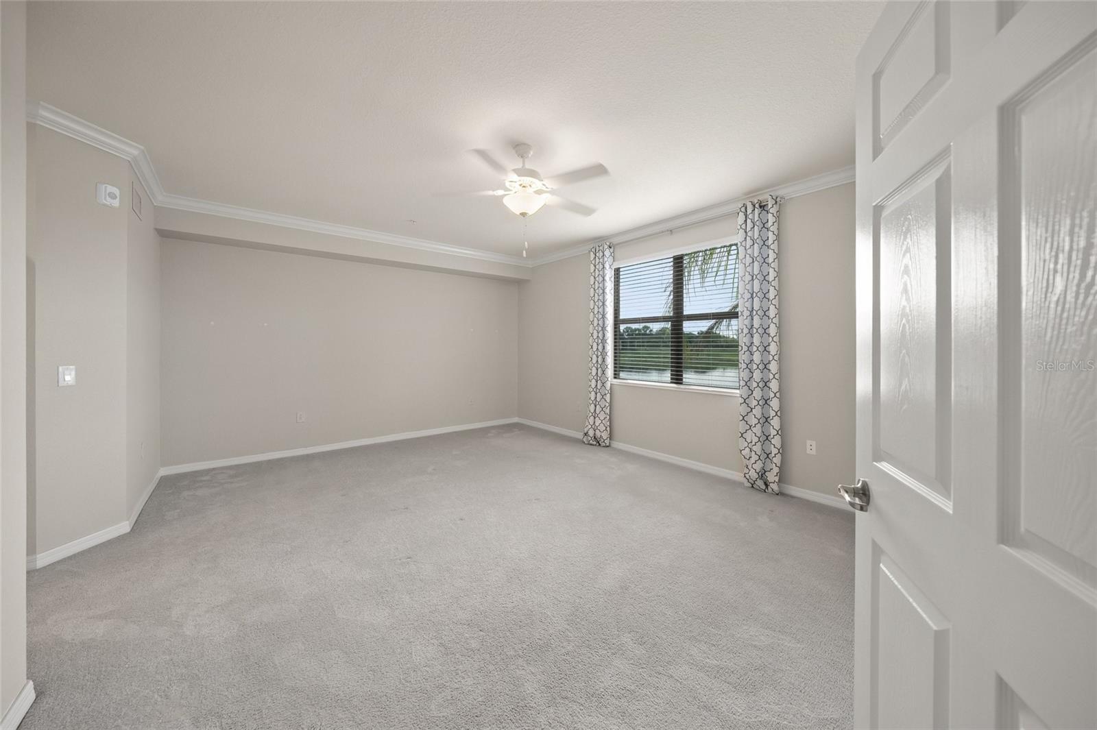 SARASOTA NATIONAL - Residential