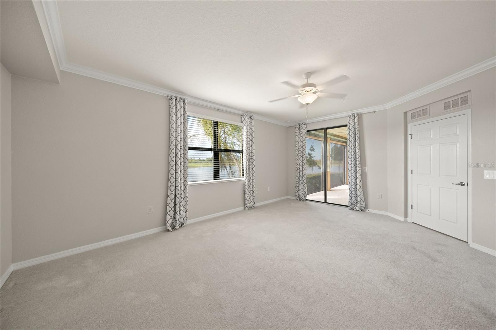 SARASOTA NATIONAL - Residential