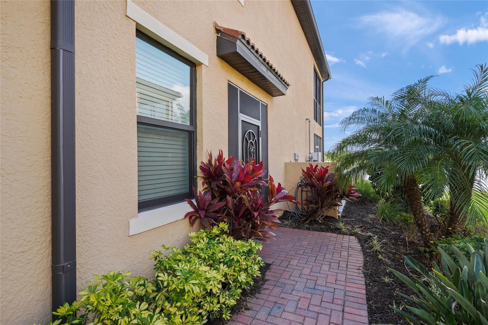 SARASOTA NATIONAL - Residential