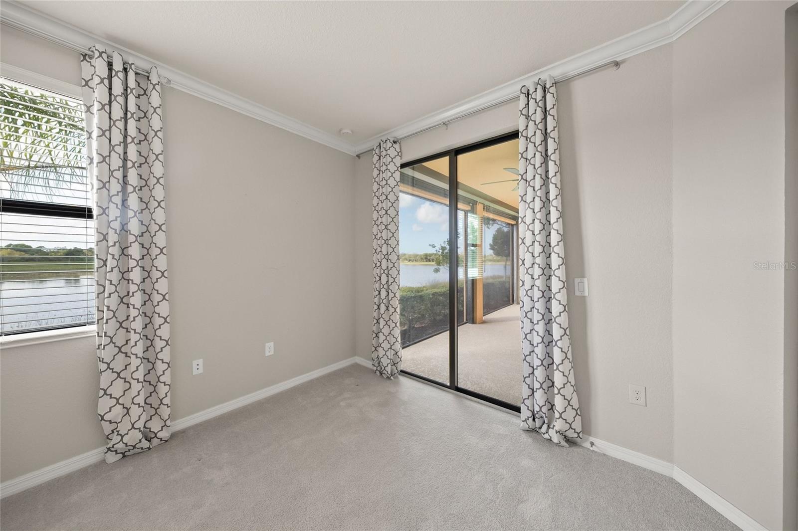 SARASOTA NATIONAL - Residential