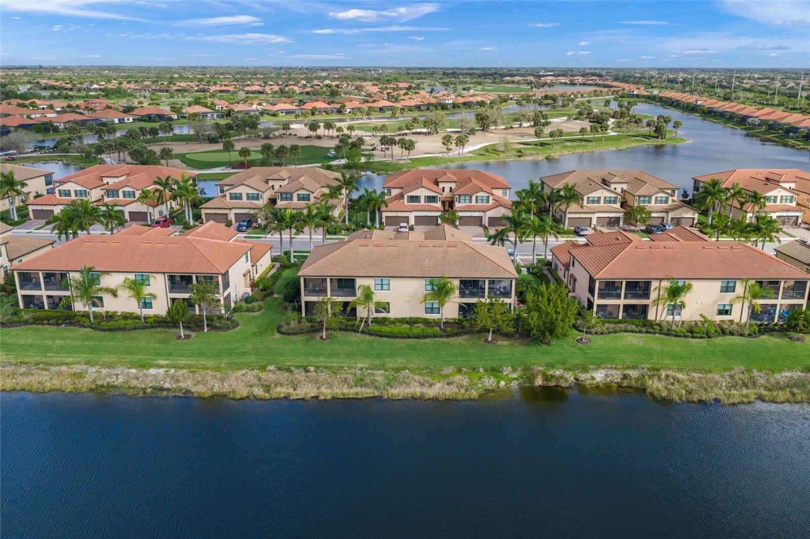 SARASOTA NATIONAL - Residential