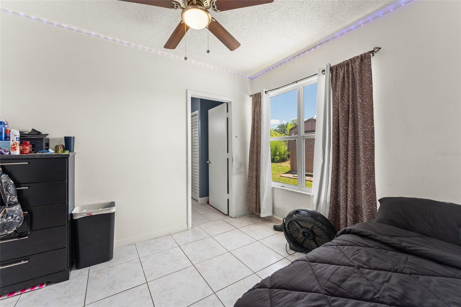 DELTONA LAKES UN 45 - Residential