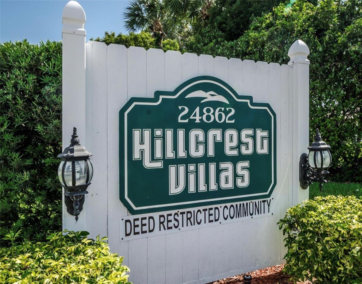 Great opportunity at Hill Crest to buy and renovate. NO LAND LEASE on this unit. AC replaced in 2024!! Florida Room, Washer hook up!! Covered parking at front door! Great community! ALL ages! Pet friendly! Aldi grocery store right next door! Hop on the Pinellas Trail! Minutes to Beaches! Minutes Downtown Safety Harbor and Downtown Dunedin!! This is a great buy!!!