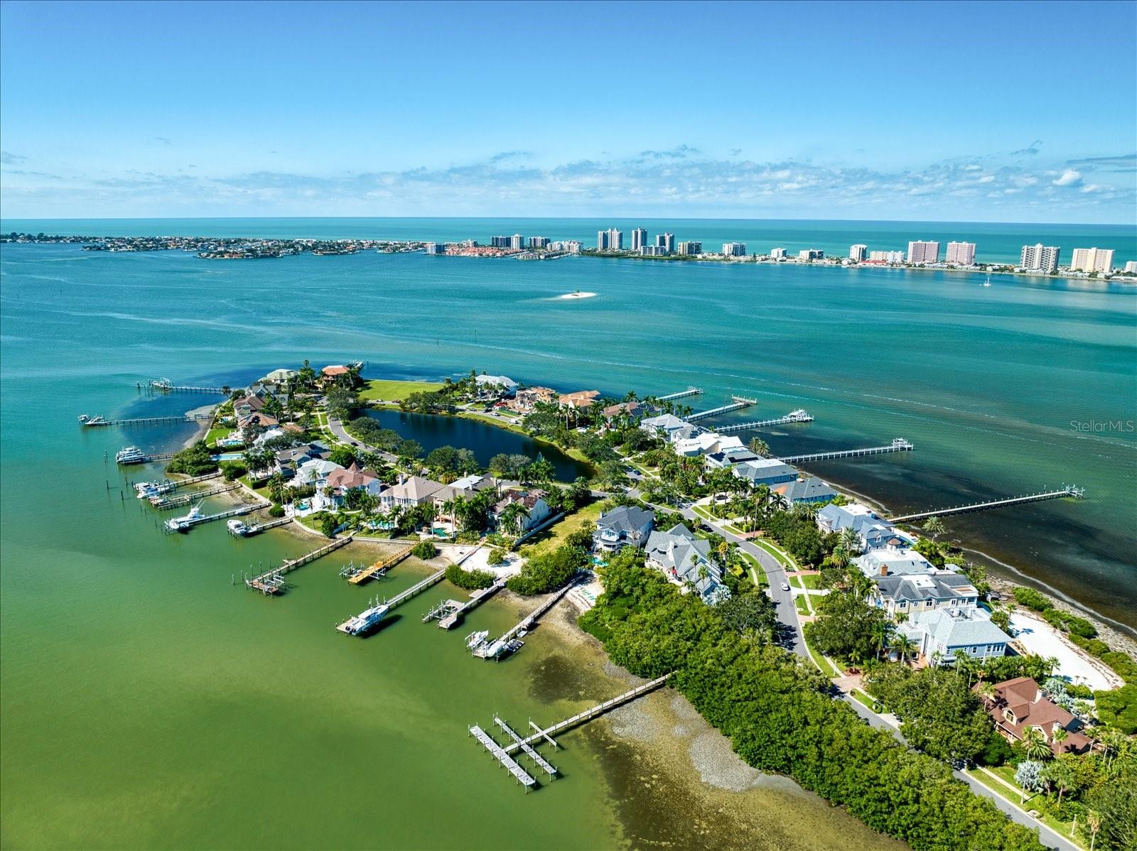 BELLEVIEW ISLAND - Land