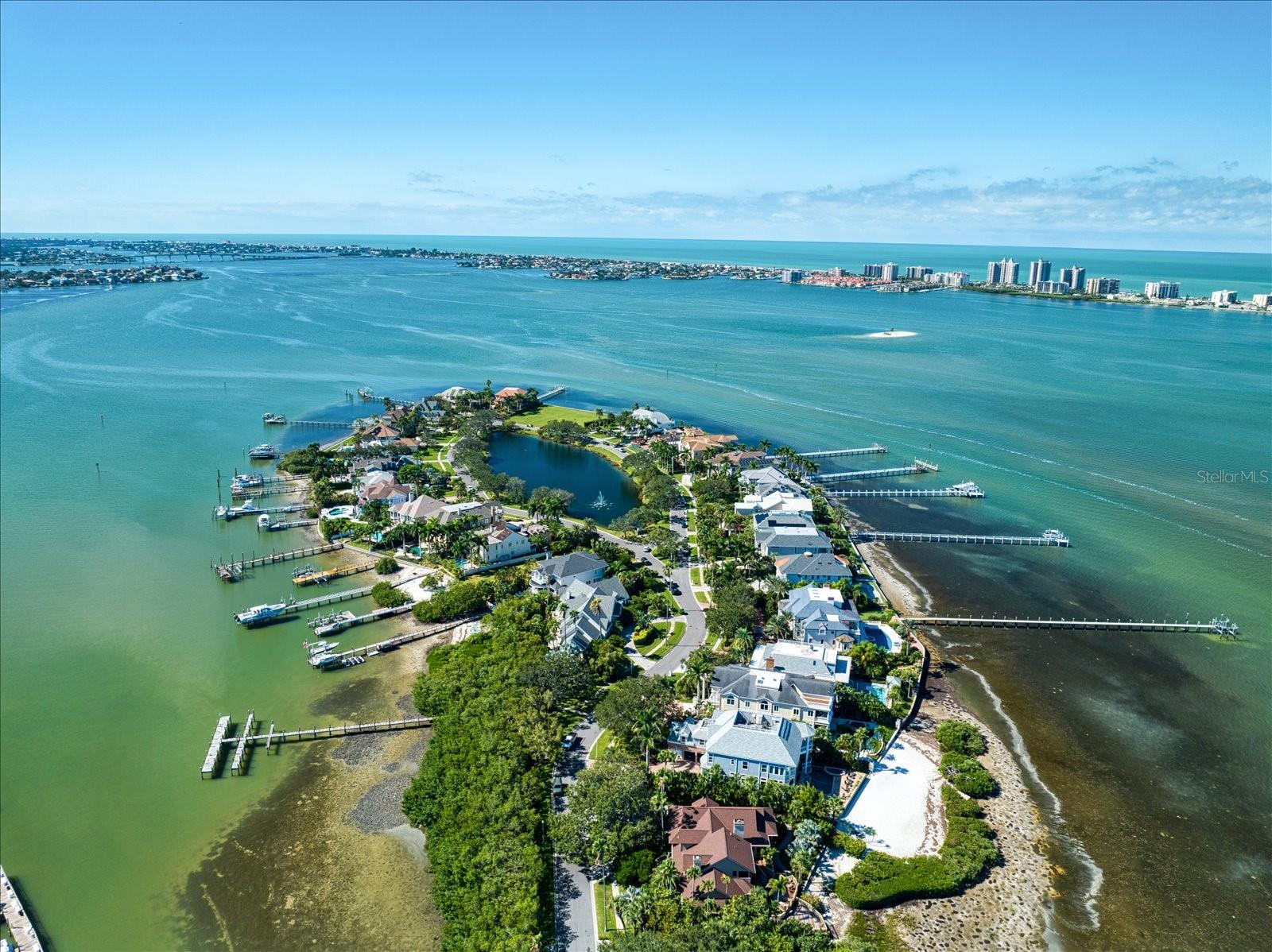 BELLEVIEW ISLAND - Land