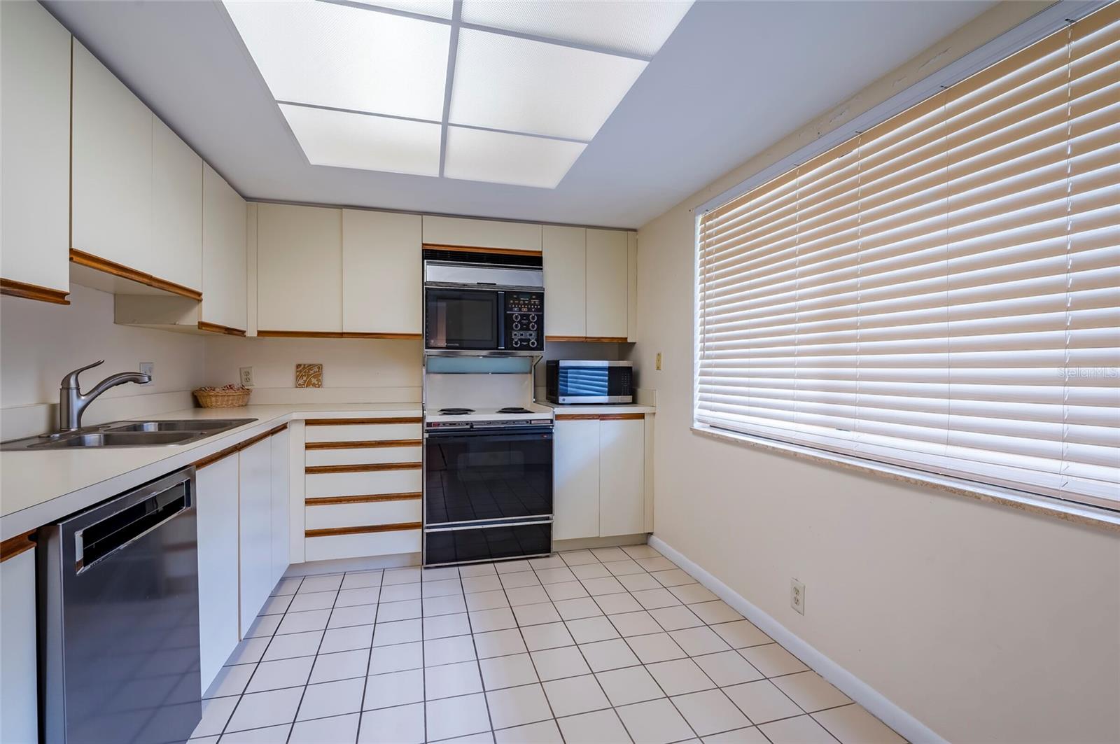IMPERIAL PINES CONDO - Residential