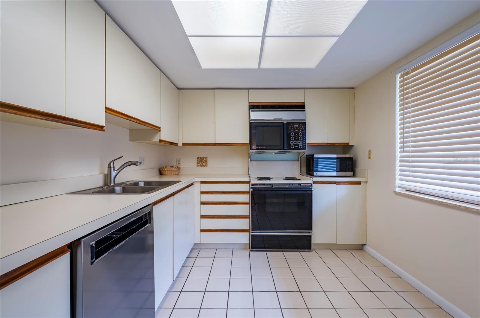 IMPERIAL PINES CONDO - Residential