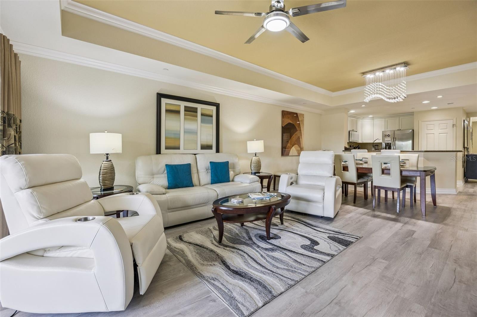 VILLAS AT REUNION SQUARE P9 CONDO - Residential