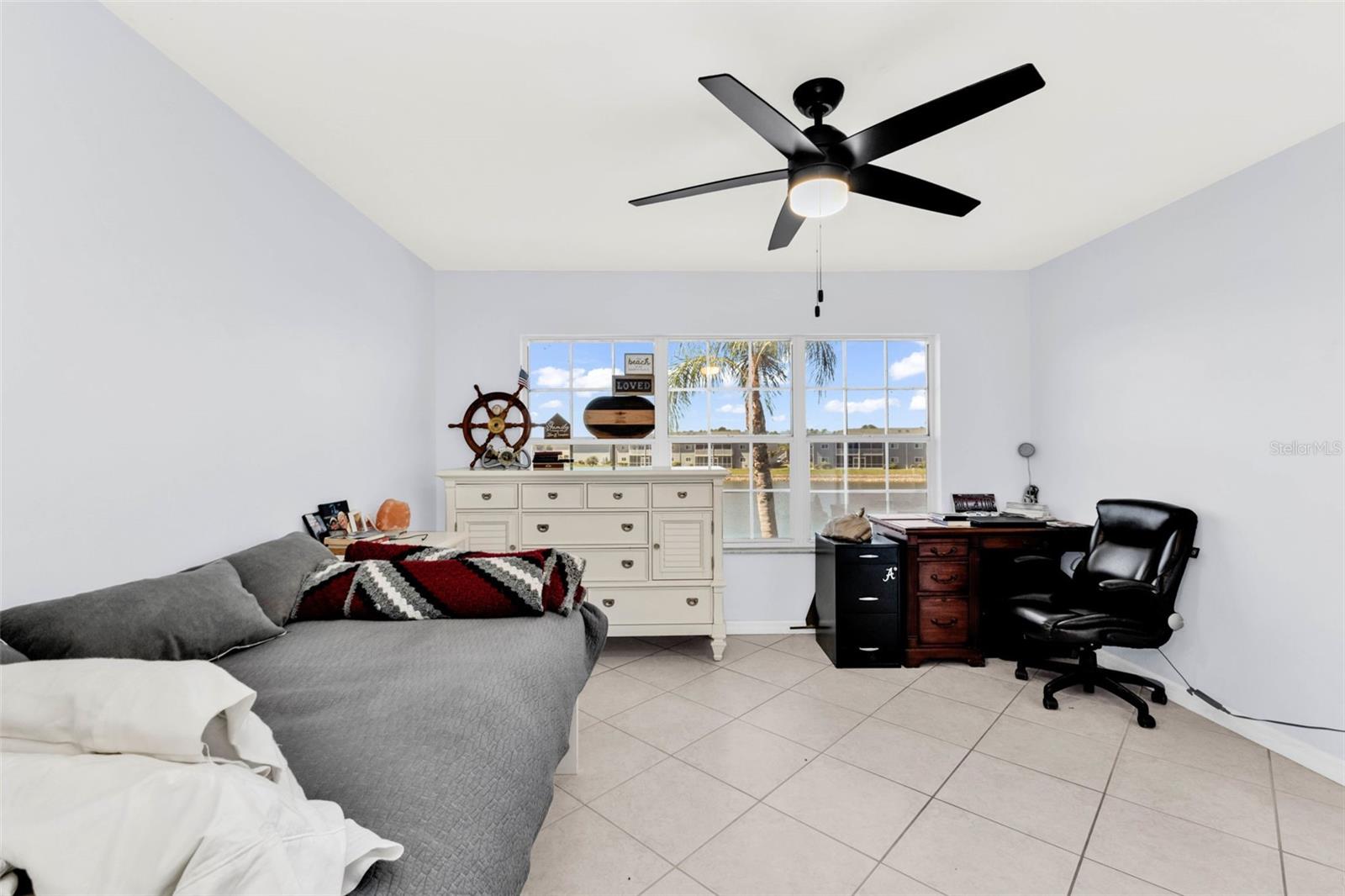 NORTH SHORE KINGSWAY - Residential