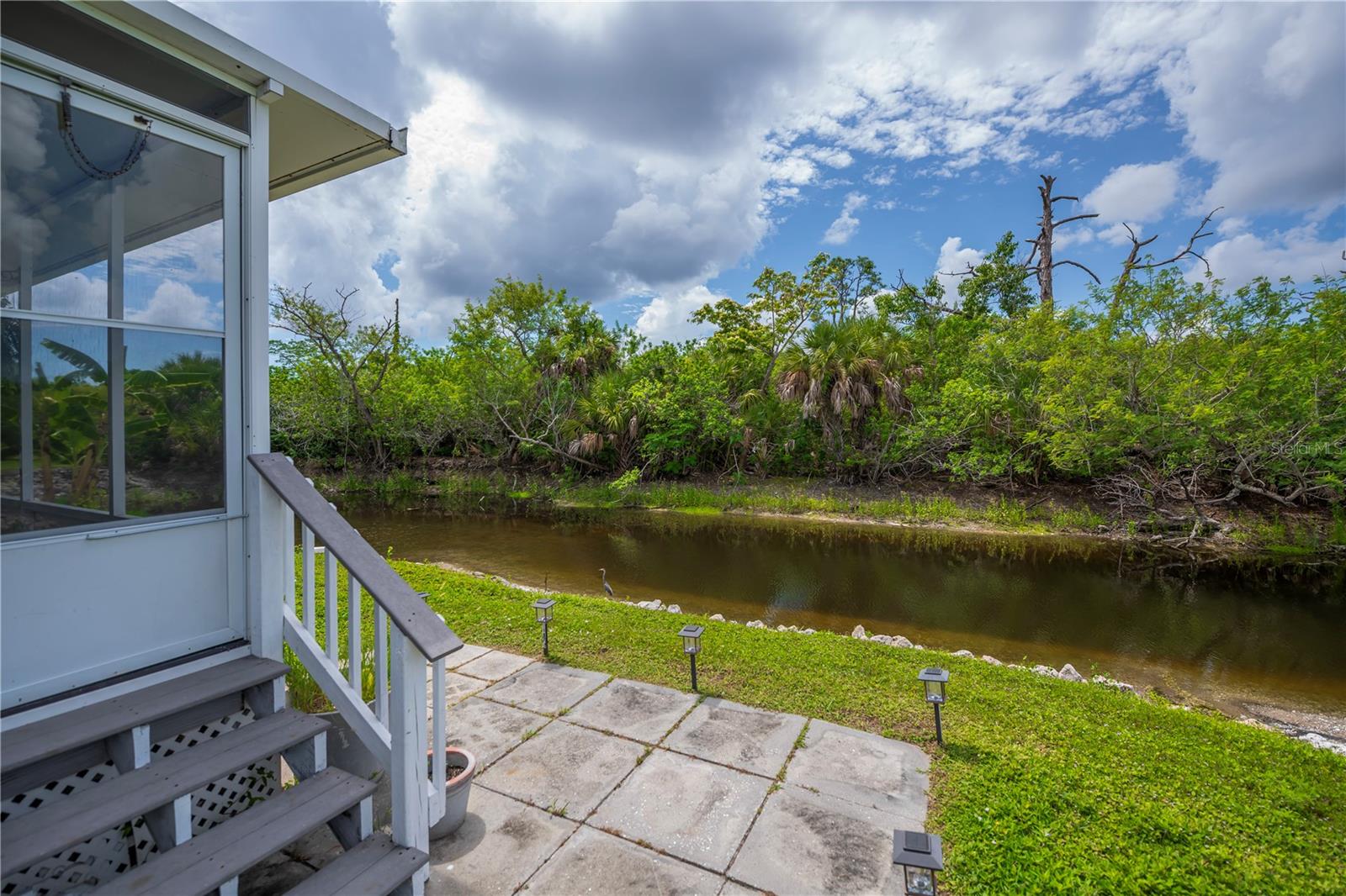 WATERWAYS PH 01 - Residential
