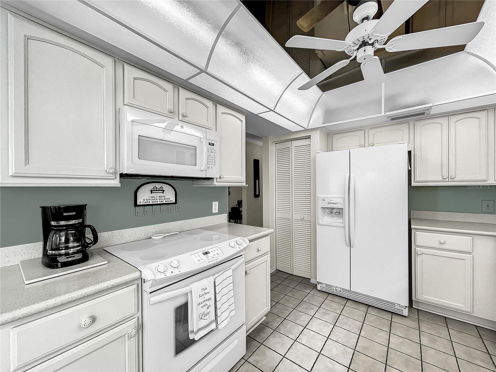 HIGHLAND LAKES UNIT THIRTYFOUR - Residential