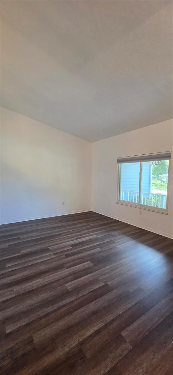 EAGLE POINT - Residential Lease