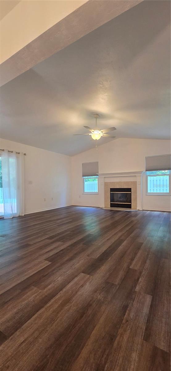 EAGLE POINT - Residential Lease