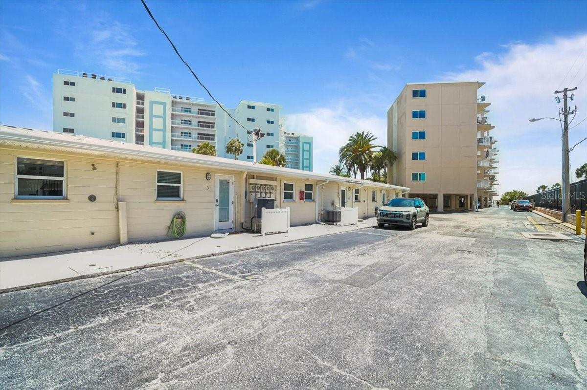 JAMAICA ROYALE - Residential