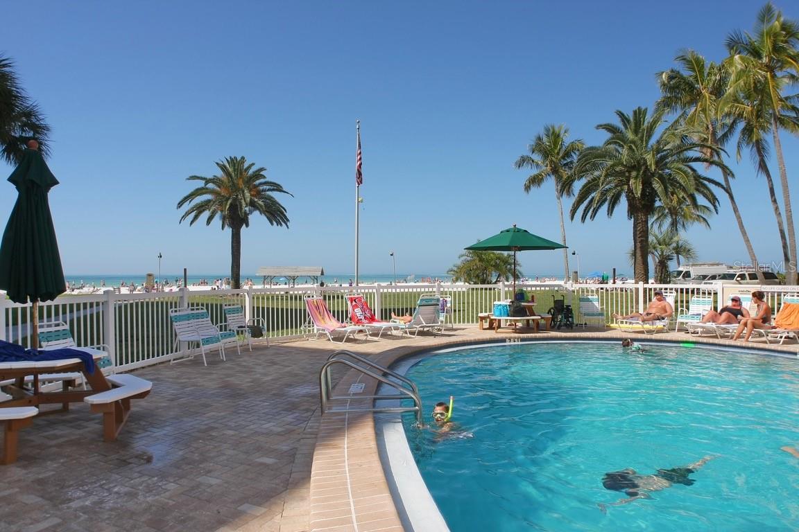 JAMAICA ROYALE - Residential