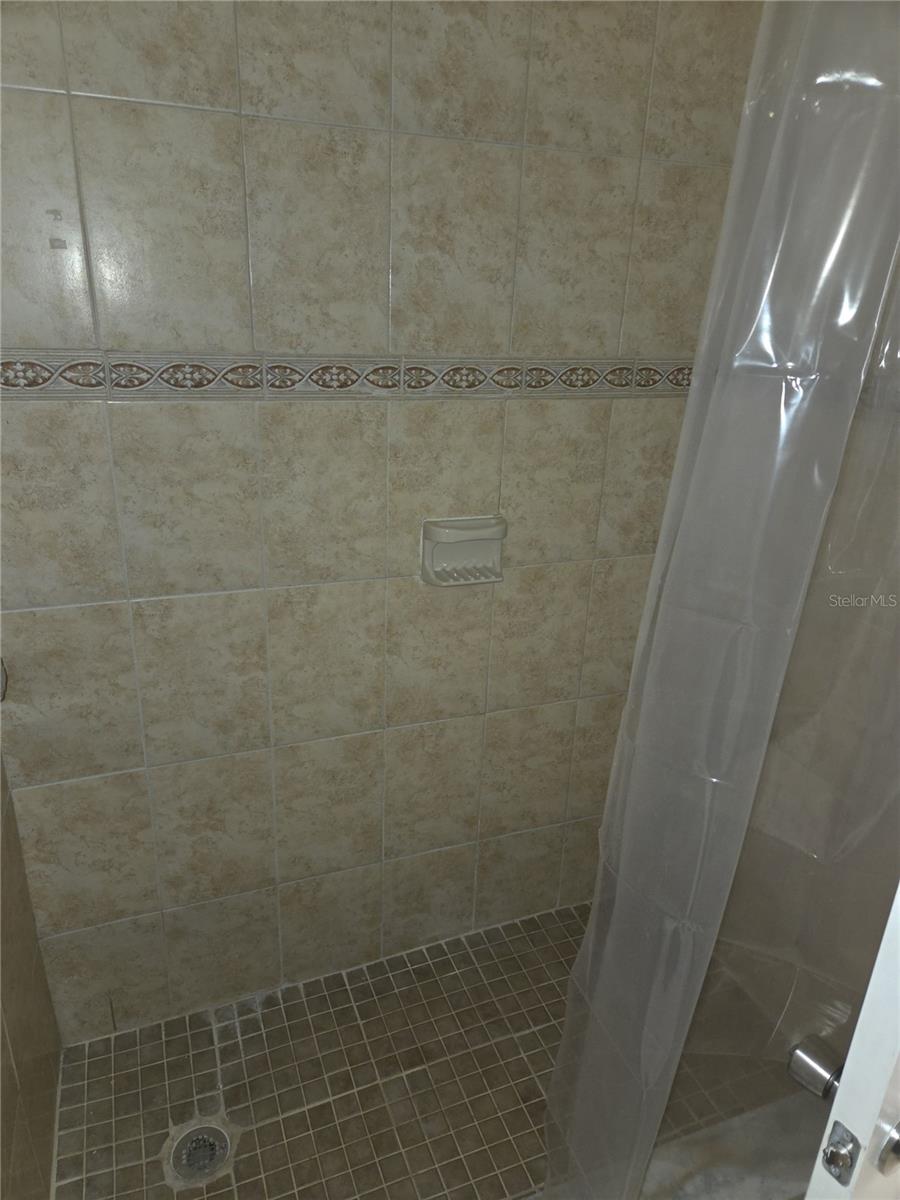 POINCIANA NBRHD 4 VILLAGE 7 - Residential Lease