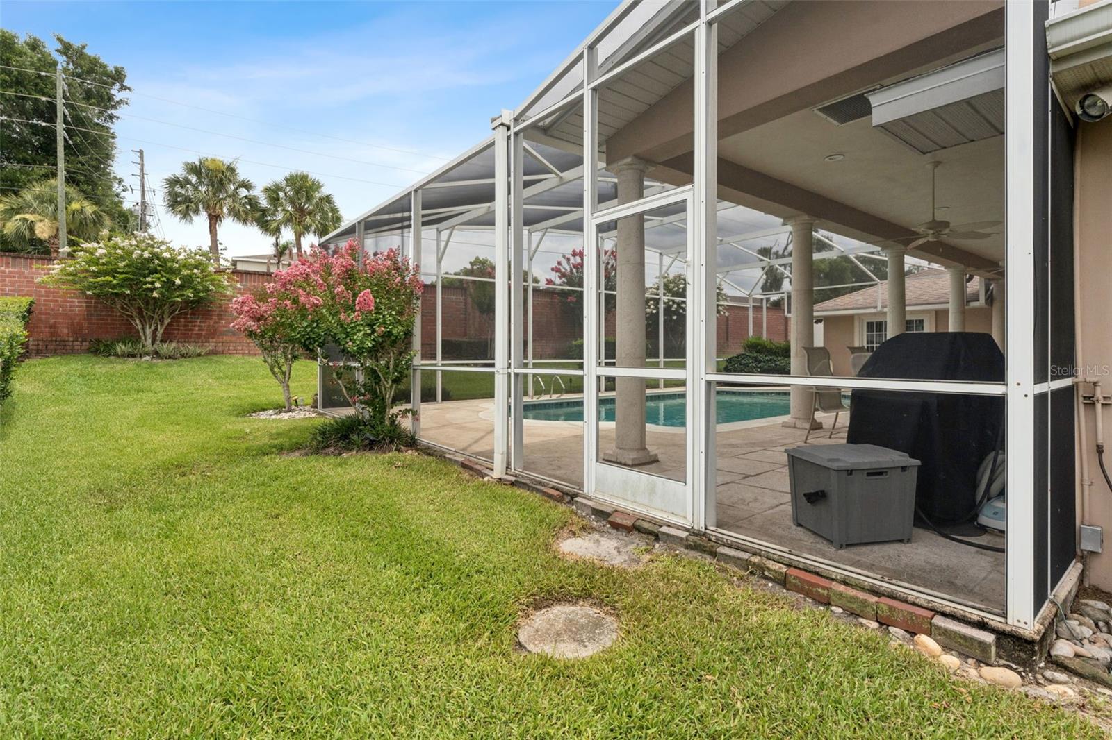 SPRING LAKE HILLS - Residential