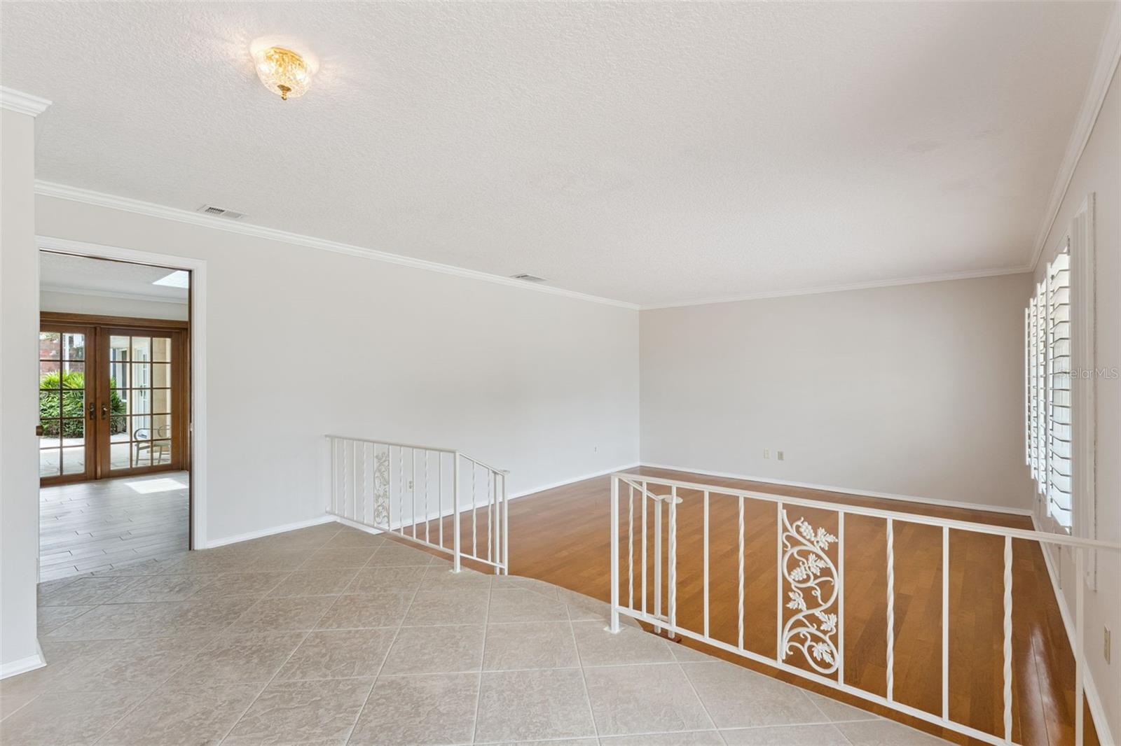 SPRING LAKE HILLS - Residential