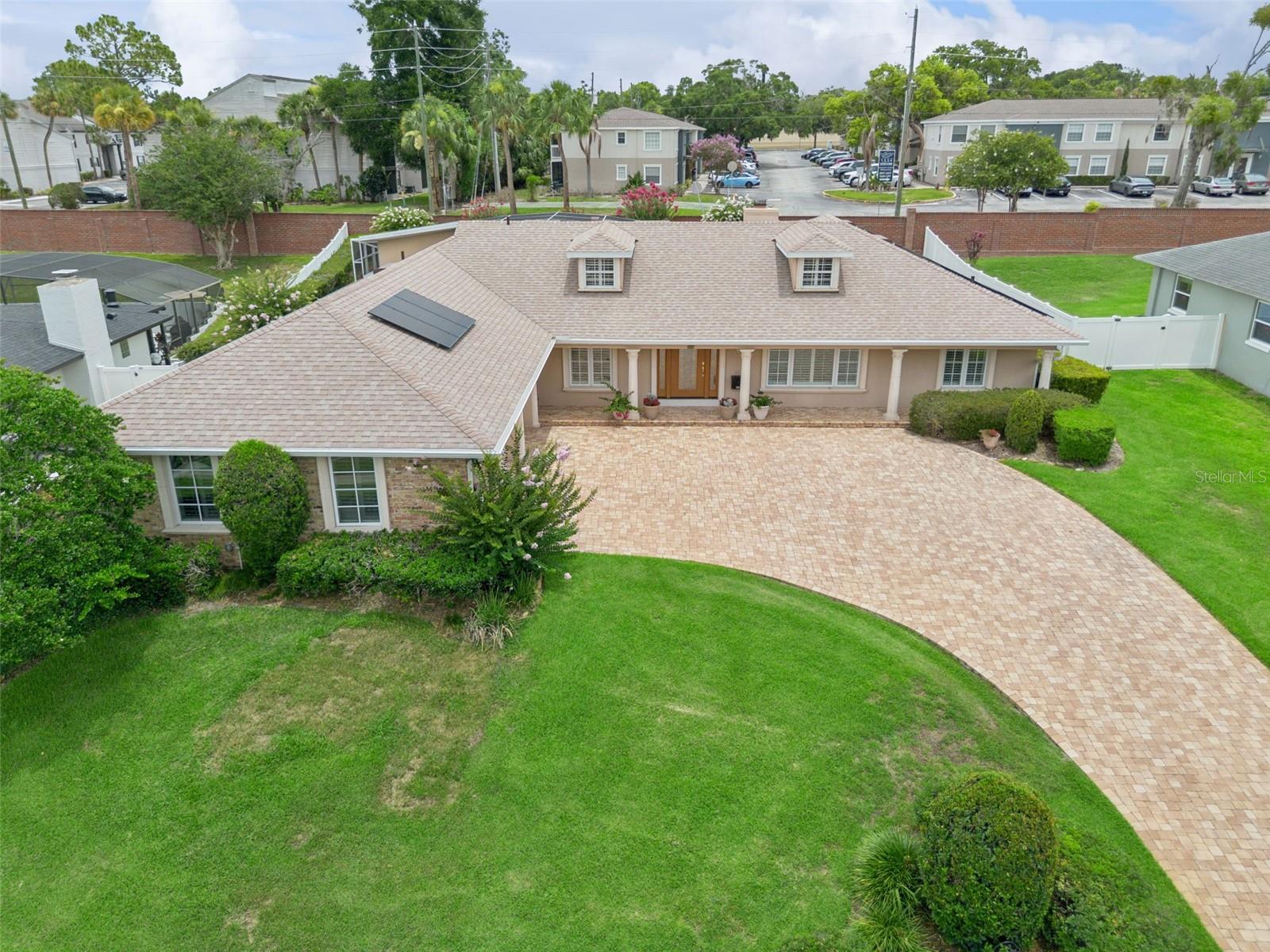 SPRING LAKE HILLS - Residential