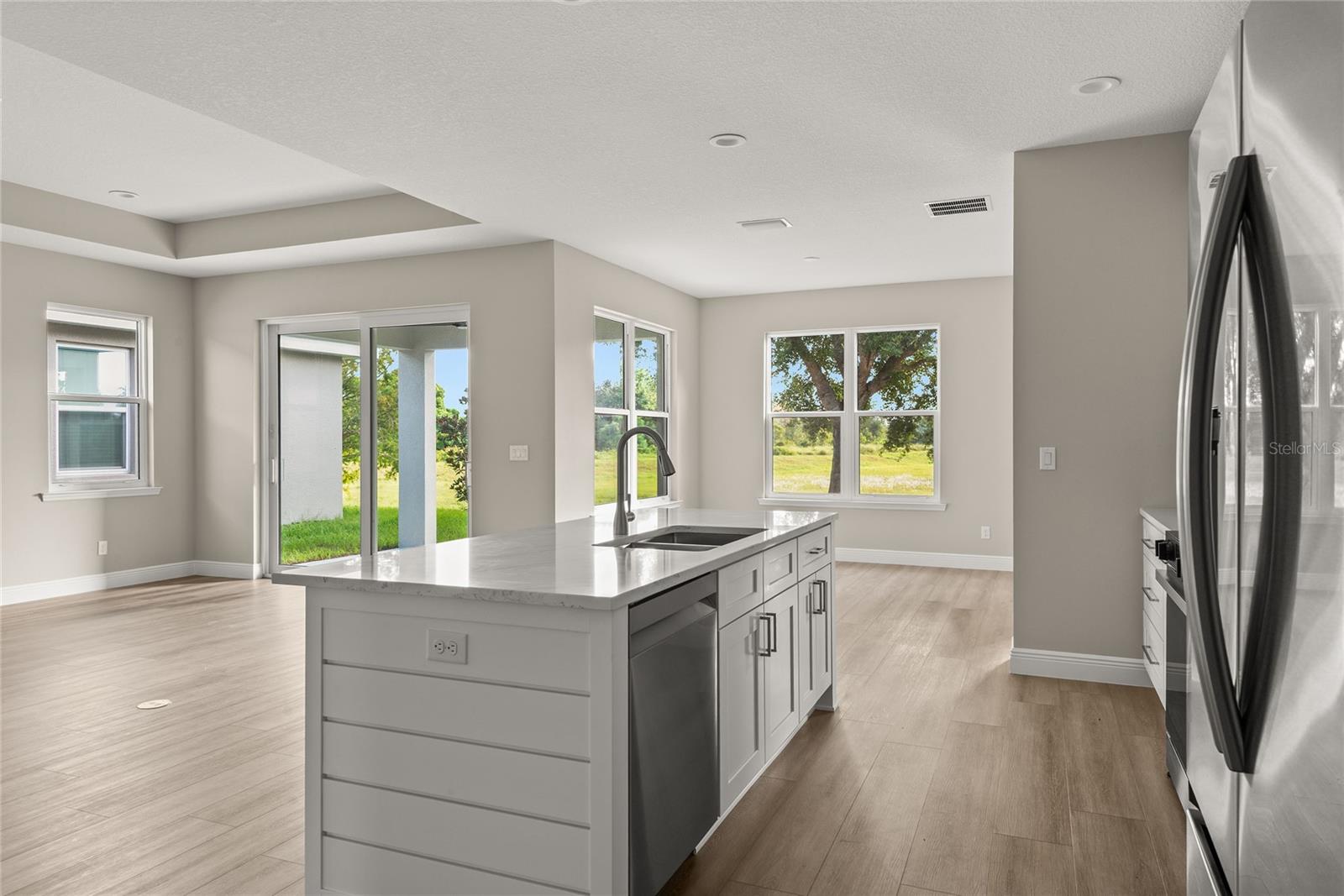 GROVELAND SUNRISE RIDGE - Residential