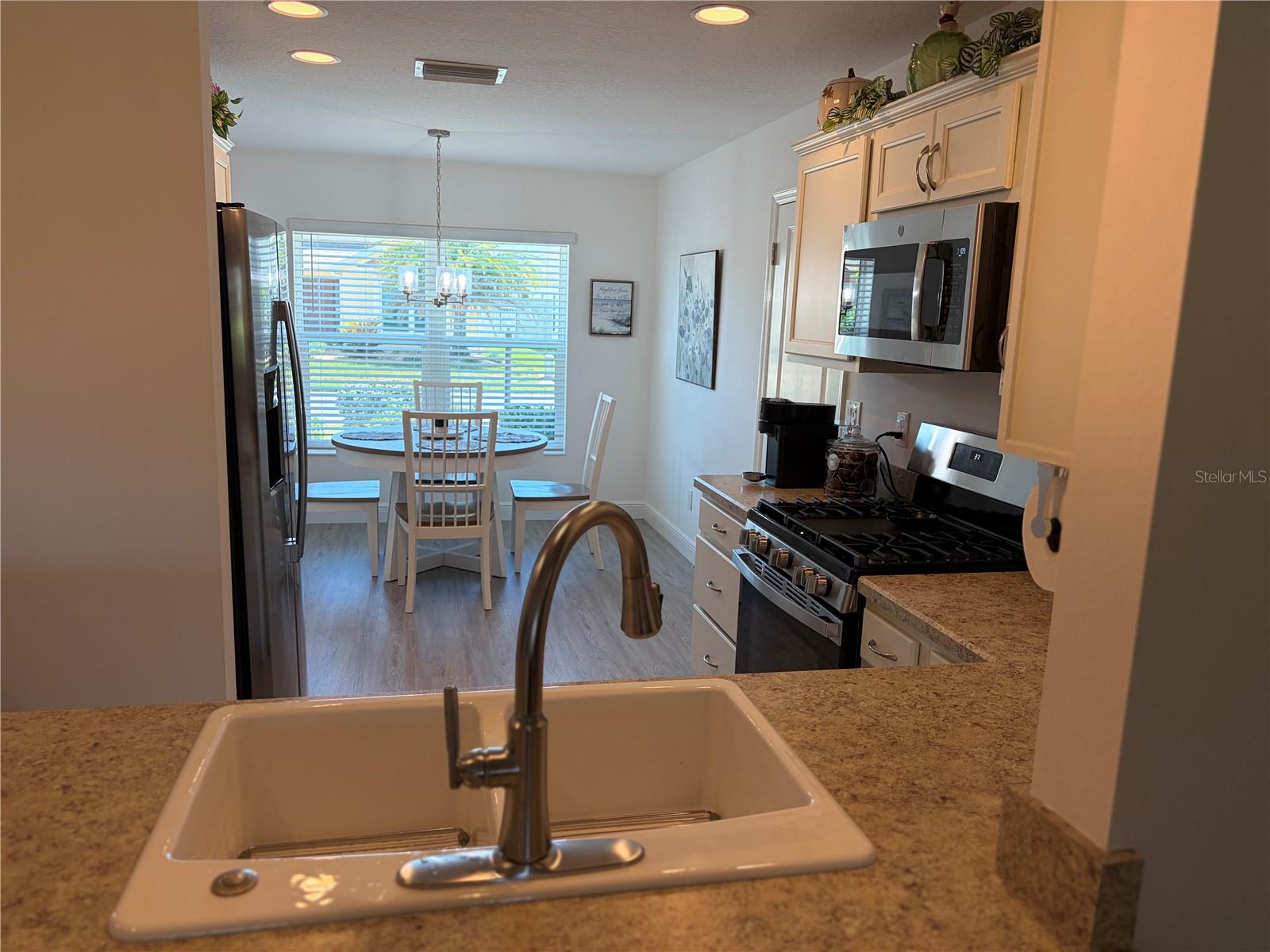 VILLAGES/SOUTHERN OAKS UN 124 - Residential