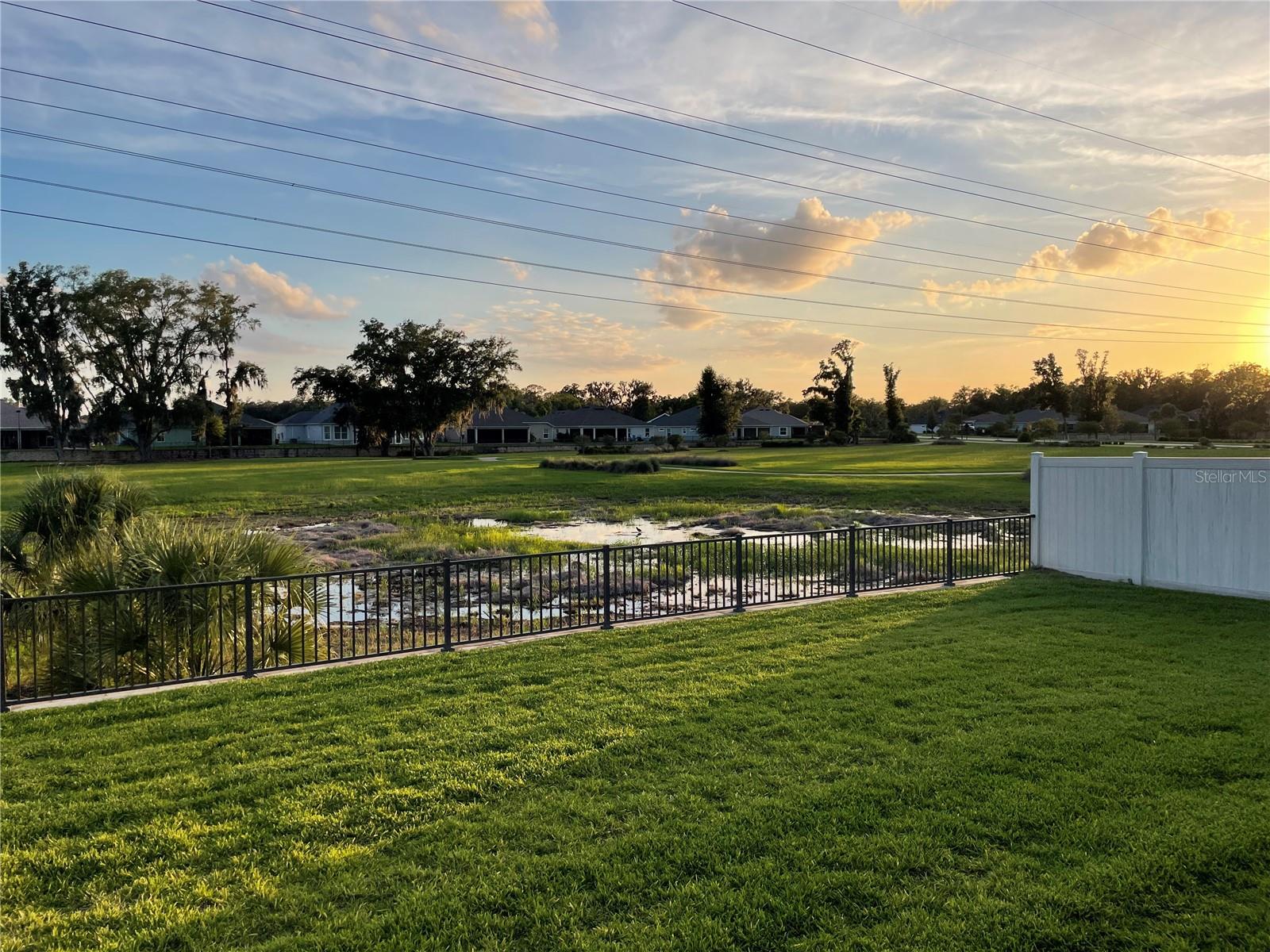 VILLAGES/SOUTHERN OAKS UN 124 - Residential