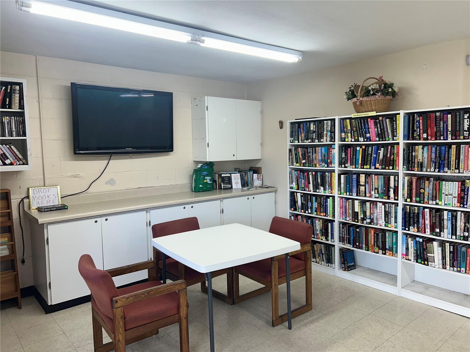 GARDENS BEACON SQUARE - Residential Lease