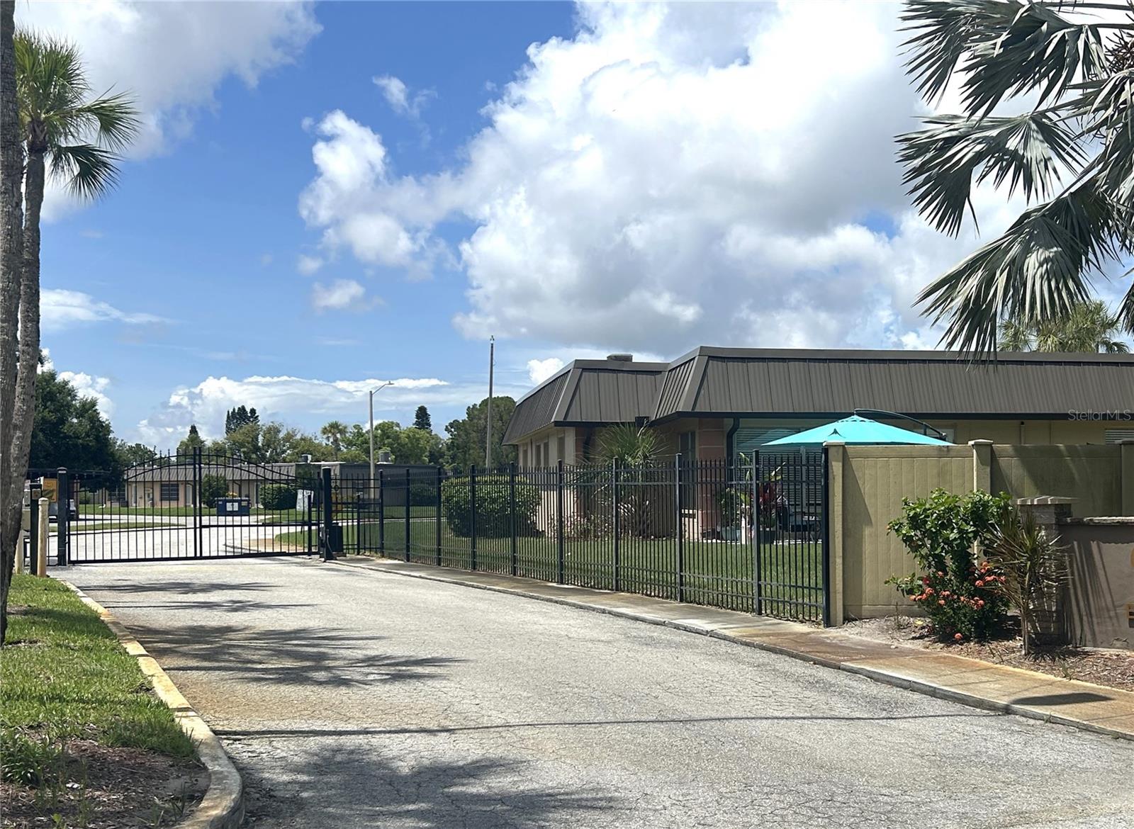 GARDENS BEACON SQUARE - Residential Lease