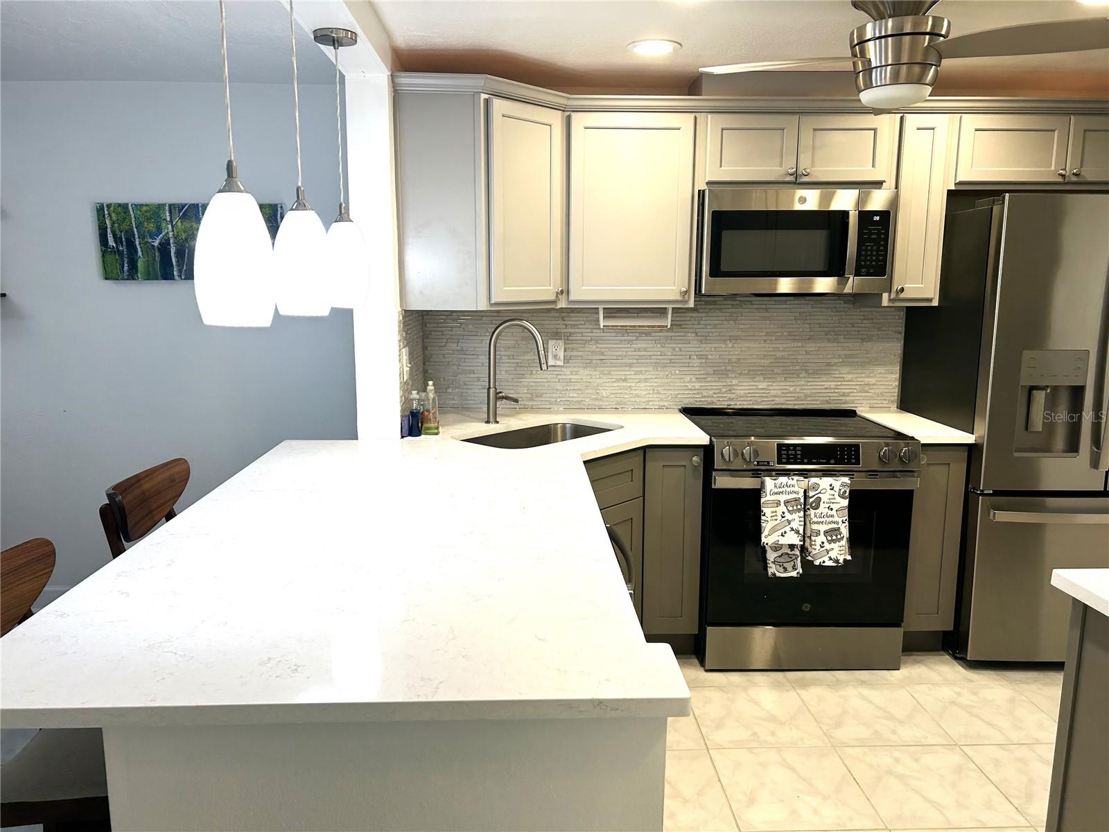 GARDENS BEACON SQUARE - Residential Lease