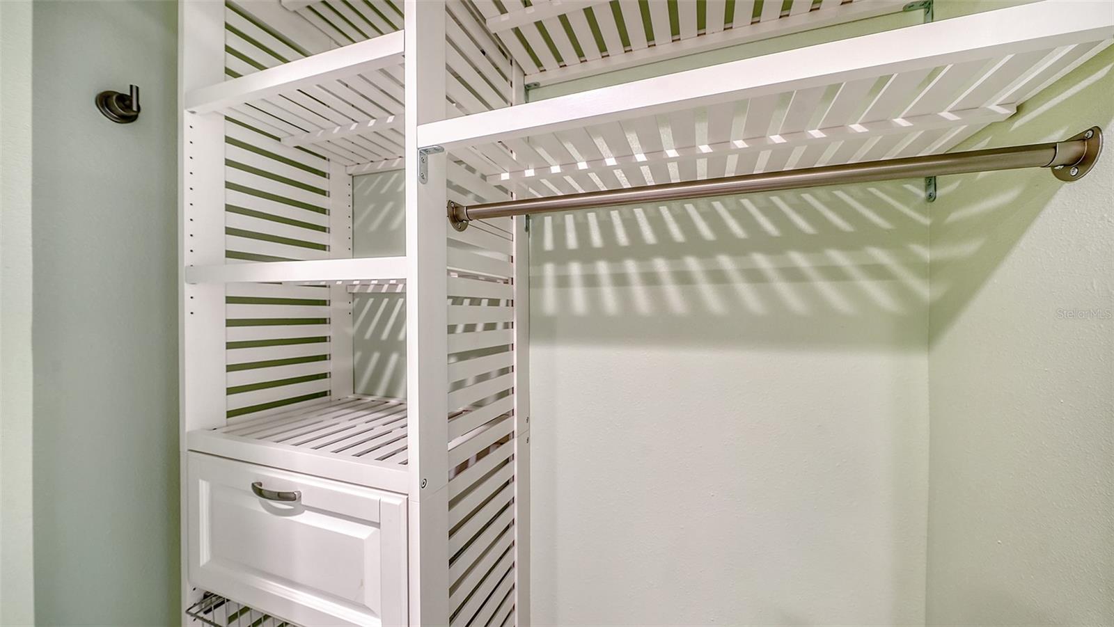 PELICAN HARBOUR & BEACH CLUB - Residential
