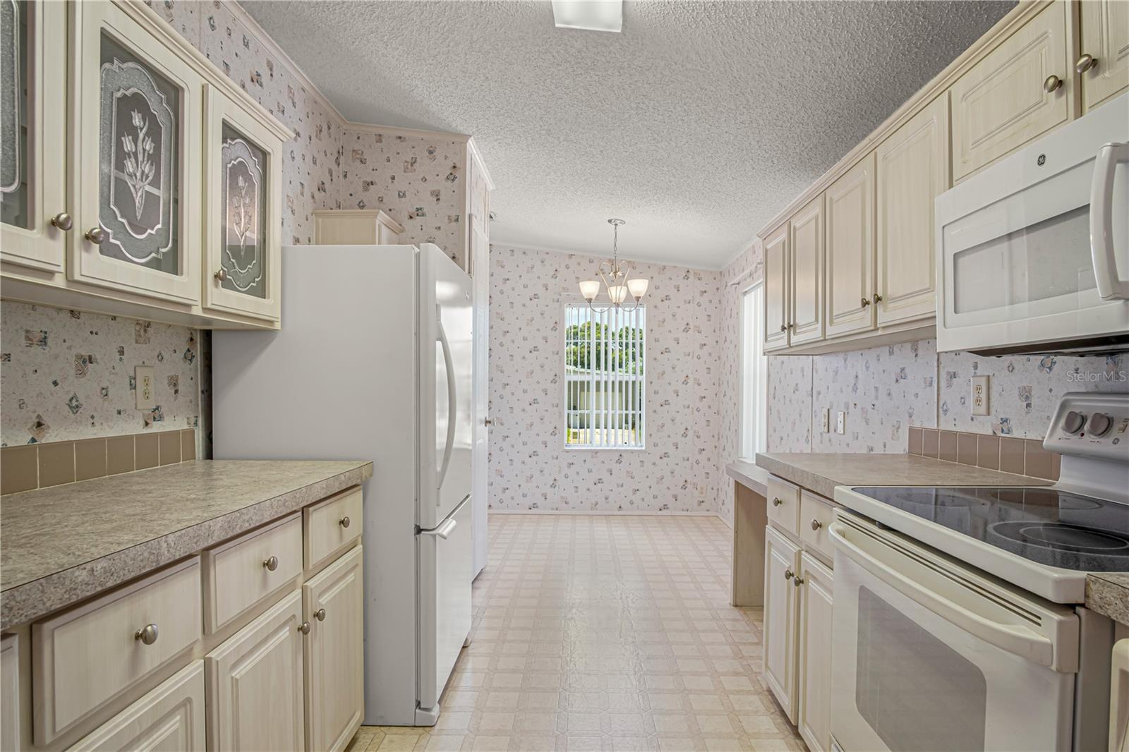 LAURELWOOD MOBILE ESTATES UNIT 01 - Residential