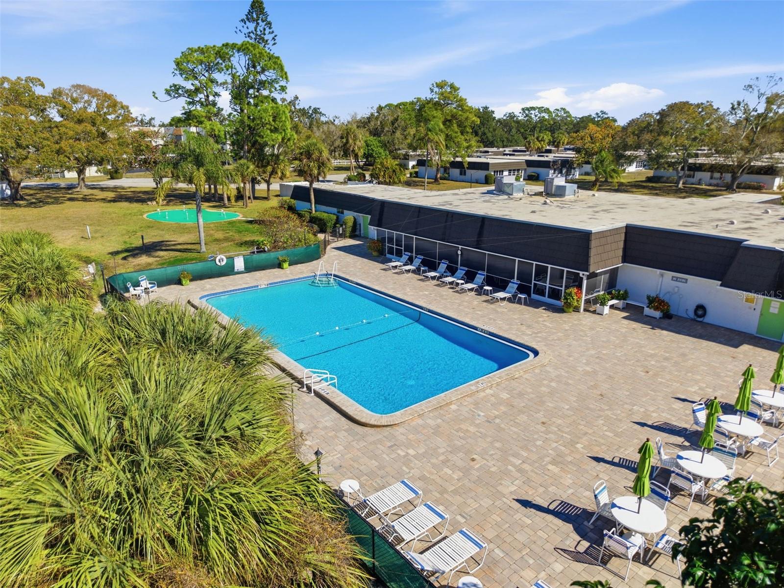 GLEN OAKS RIDGE VILLAS 1 - Residential