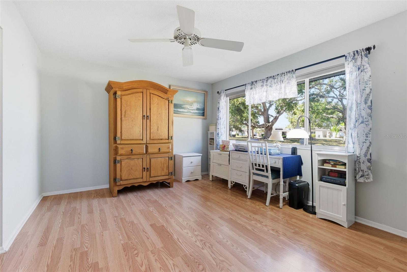 GLEN OAKS RIDGE VILLAS 1 - Residential