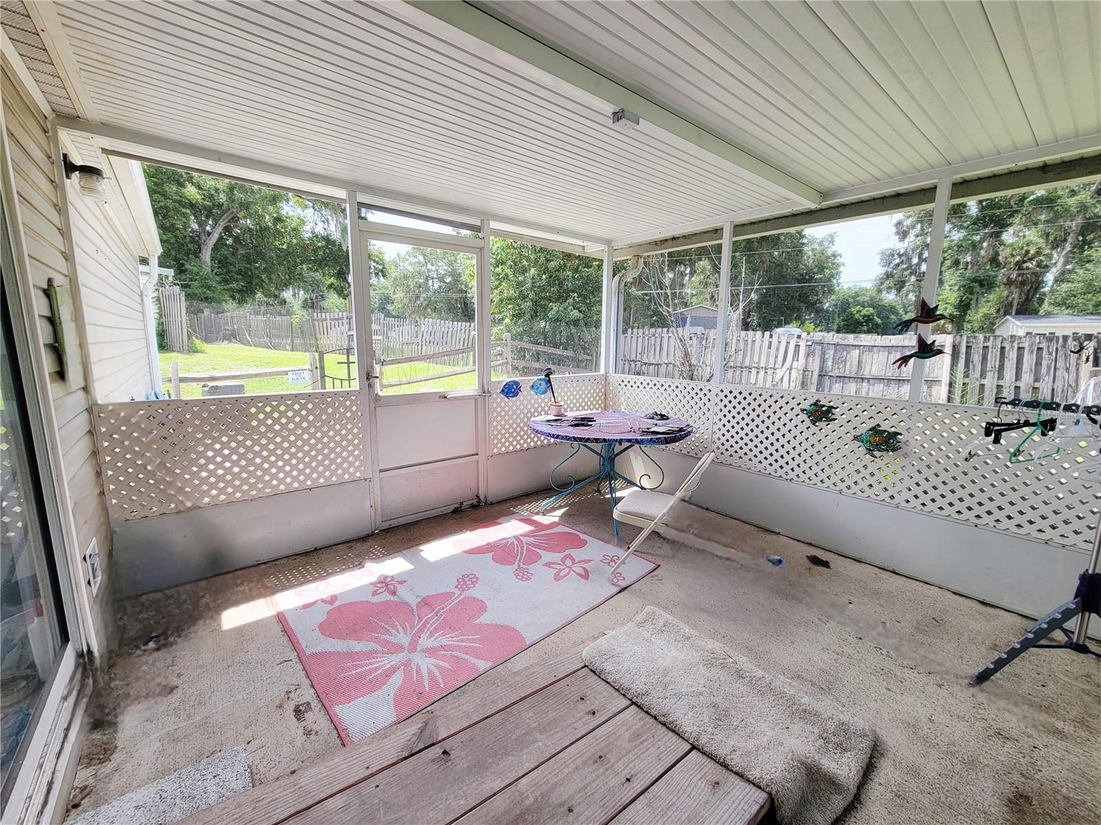 FALLS/OCALA 01 - Residential
