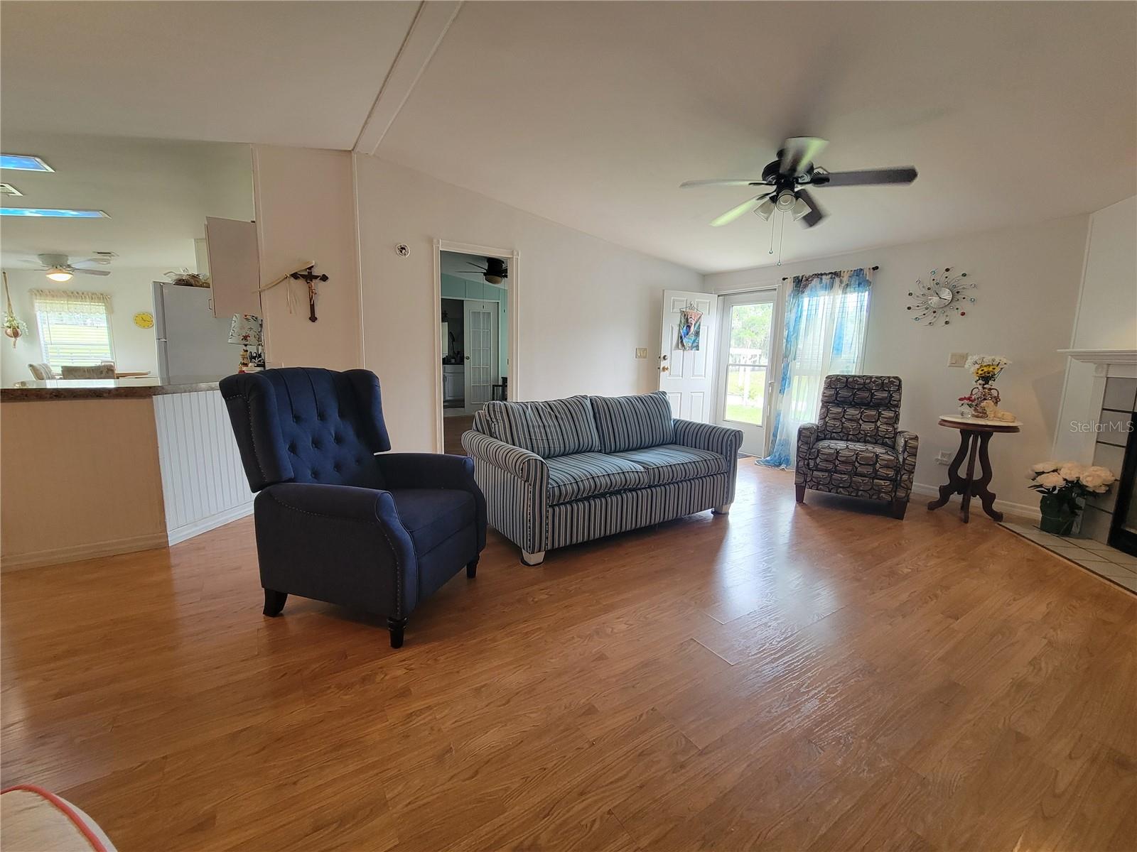 FALLS/OCALA 01 - Residential