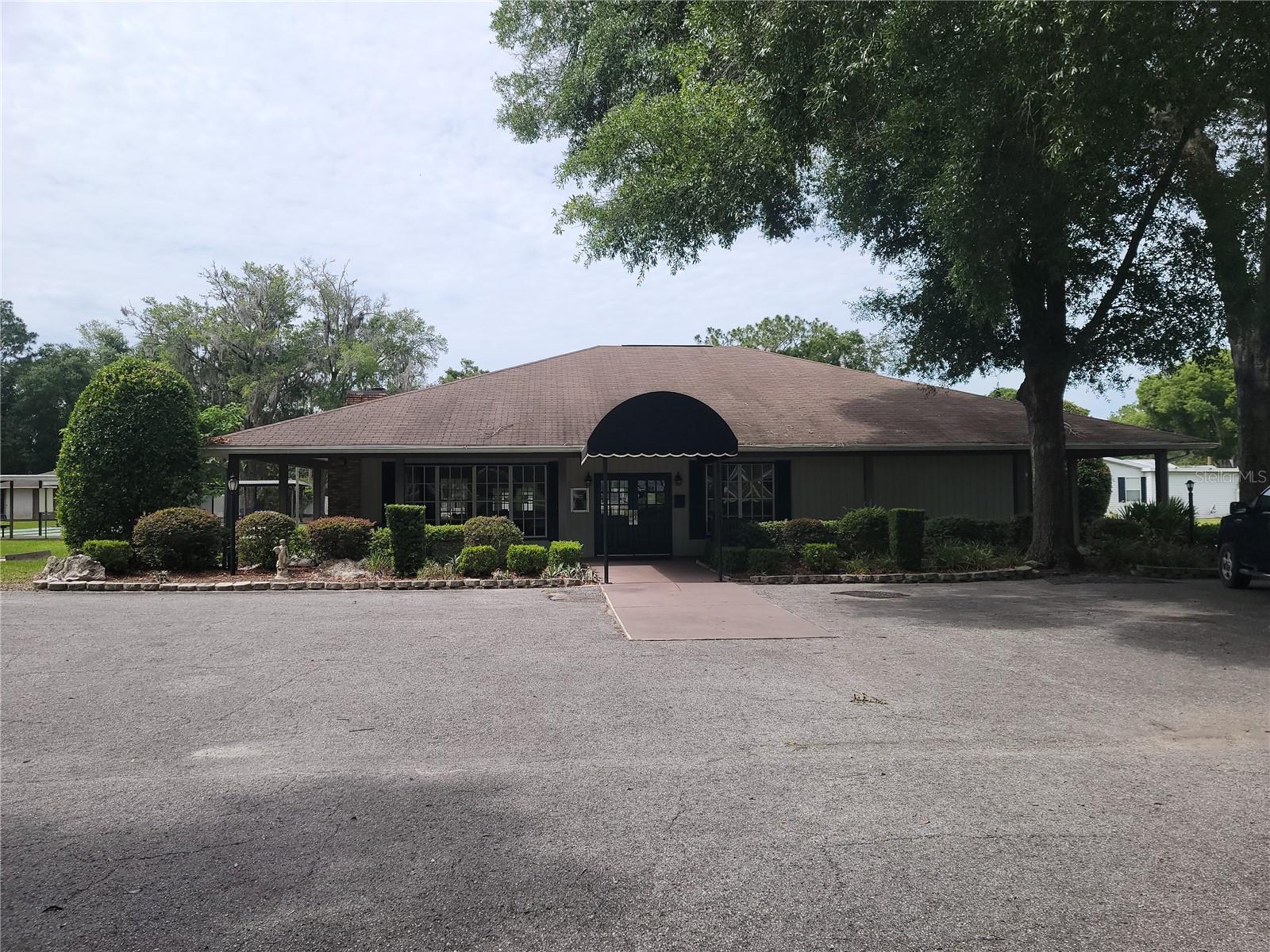 FALLS/OCALA 01 - Residential