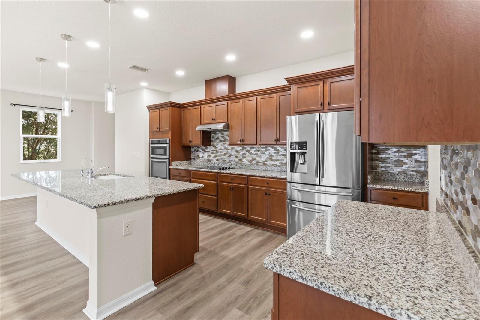 VILLAGES/TRINITY LAKES - Residential