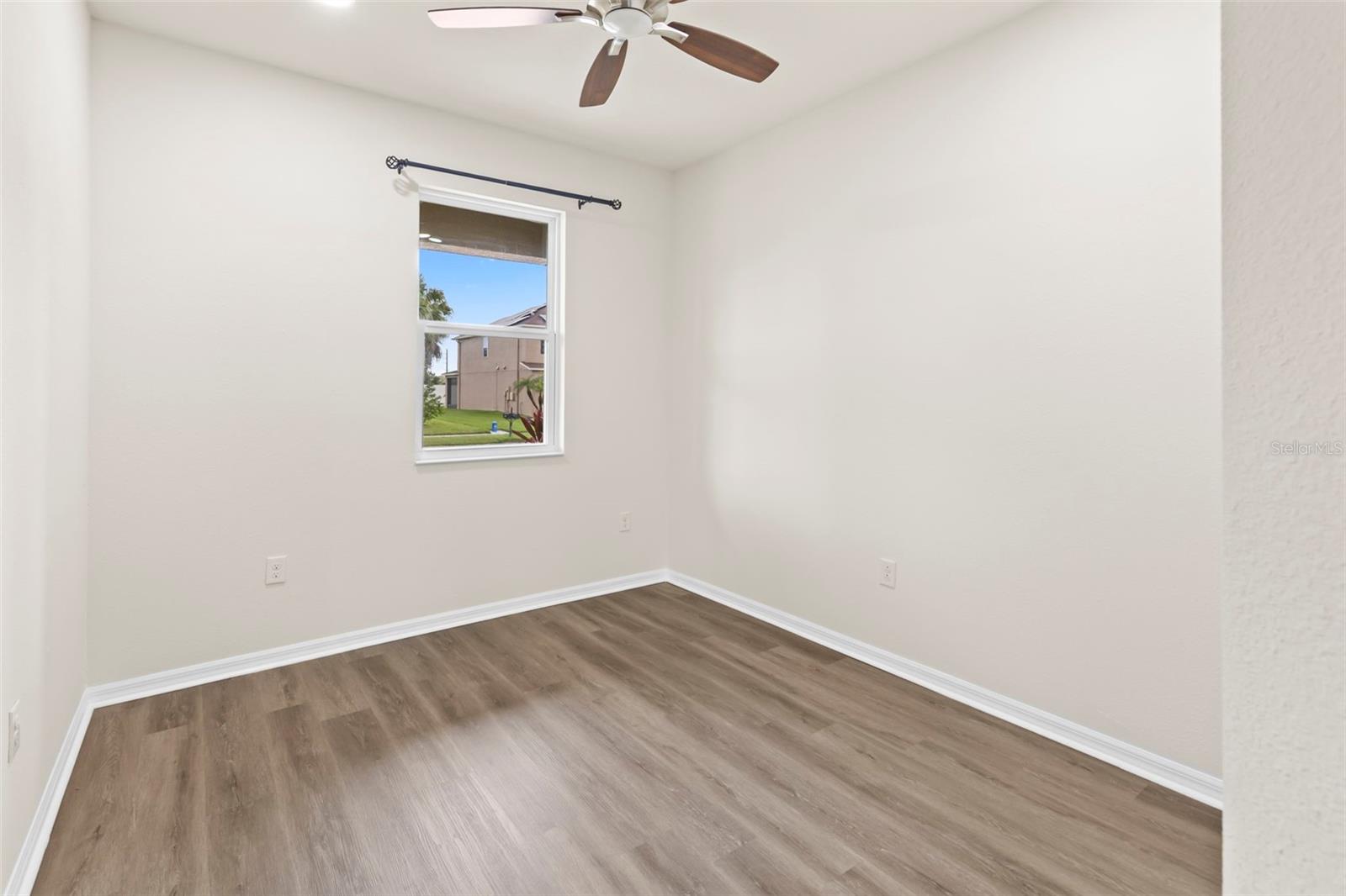 VILLAGES/TRINITY LAKES - Residential