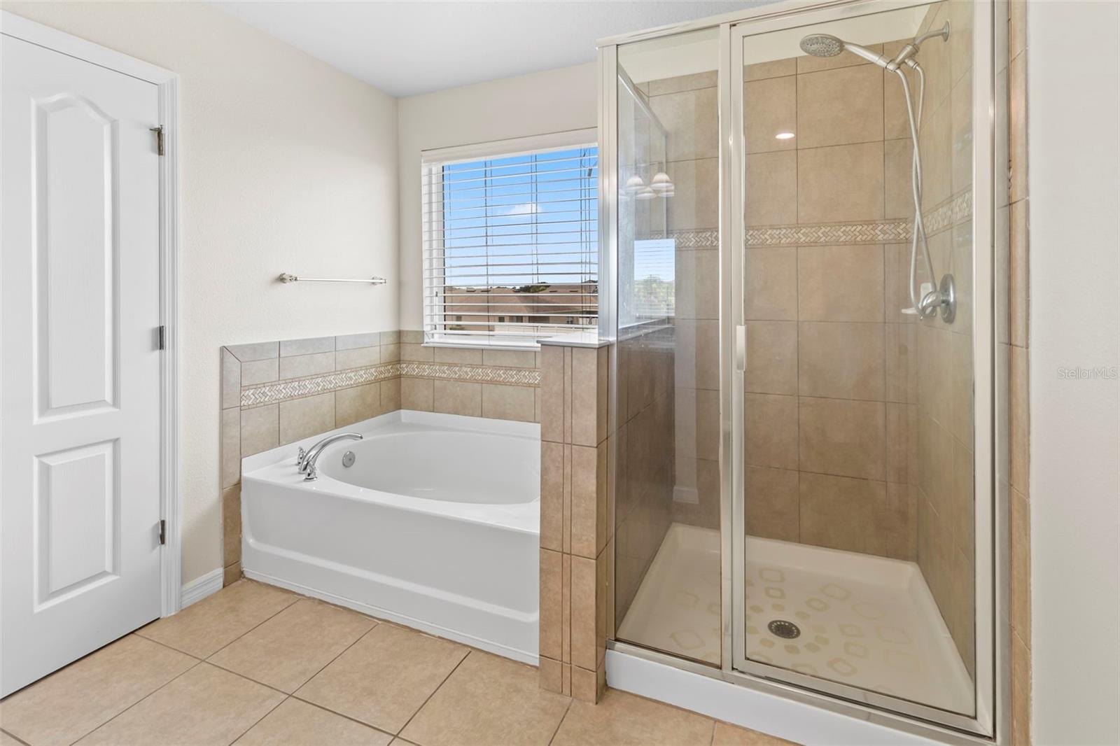 VILLAGES/TRINITY LAKES - Residential